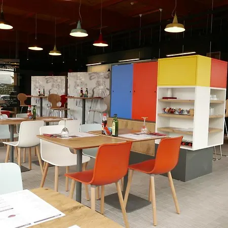 Ibis Hotel